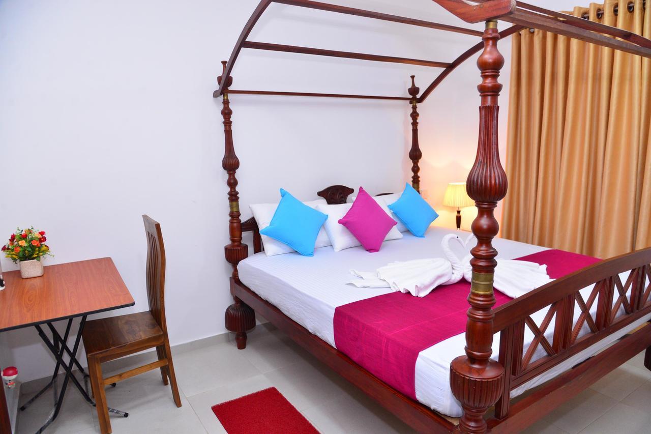 Sunshine Greens Bed & Breakfast Hikkaduwa Eksteriør bilde